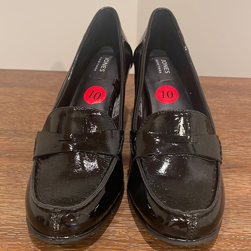 Jones New York patent Loafer Pumps NEW 🎉